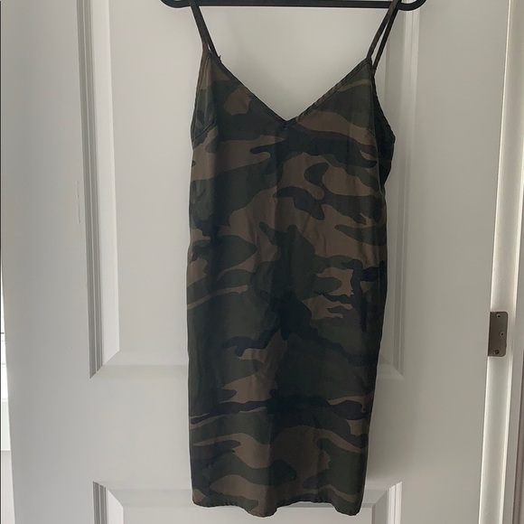 TNA camo mini dress - Picture 1 of 3